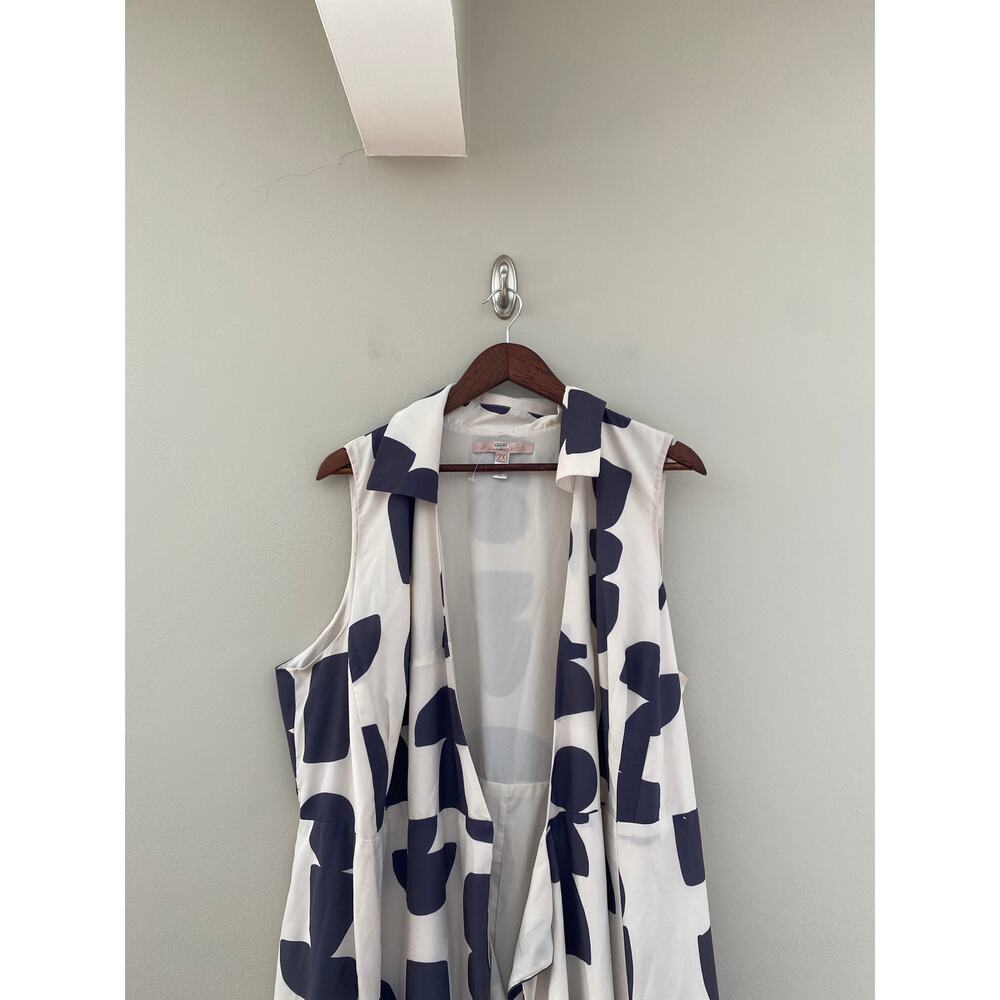 HUTCH V-Neck Wrap Dress in Black and White Size Women's 2X - Picture 5 of 12
